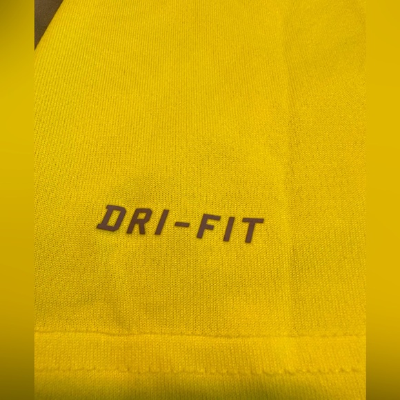 UEC- Men’s Nike DRI- Fit Athletic T-Shirt in XL. - Picture 5 of 5